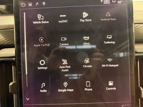 Used 2025 GMC Yukon XL AT4 w/ AT4 Premium Package image 40