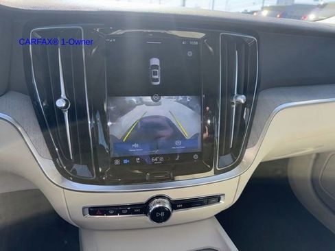 Used 2023 Volvo S60 B5 Plus w/ Climate Package image 20