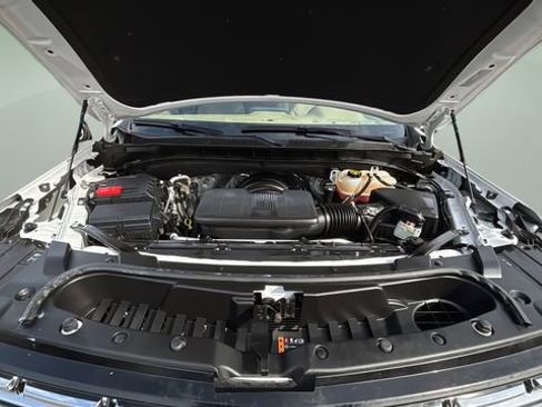 Used 2023 Chevrolet Tahoe Premier image 32