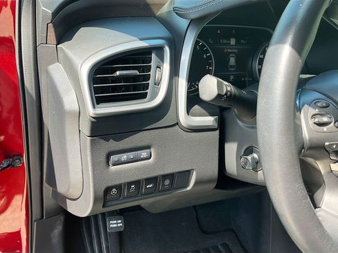 Used 2023 Nissan Murano Platinum w/ Cargo Package image 10