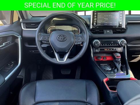 Used 2021 Toyota RAV4 TRD Off-Road image 8