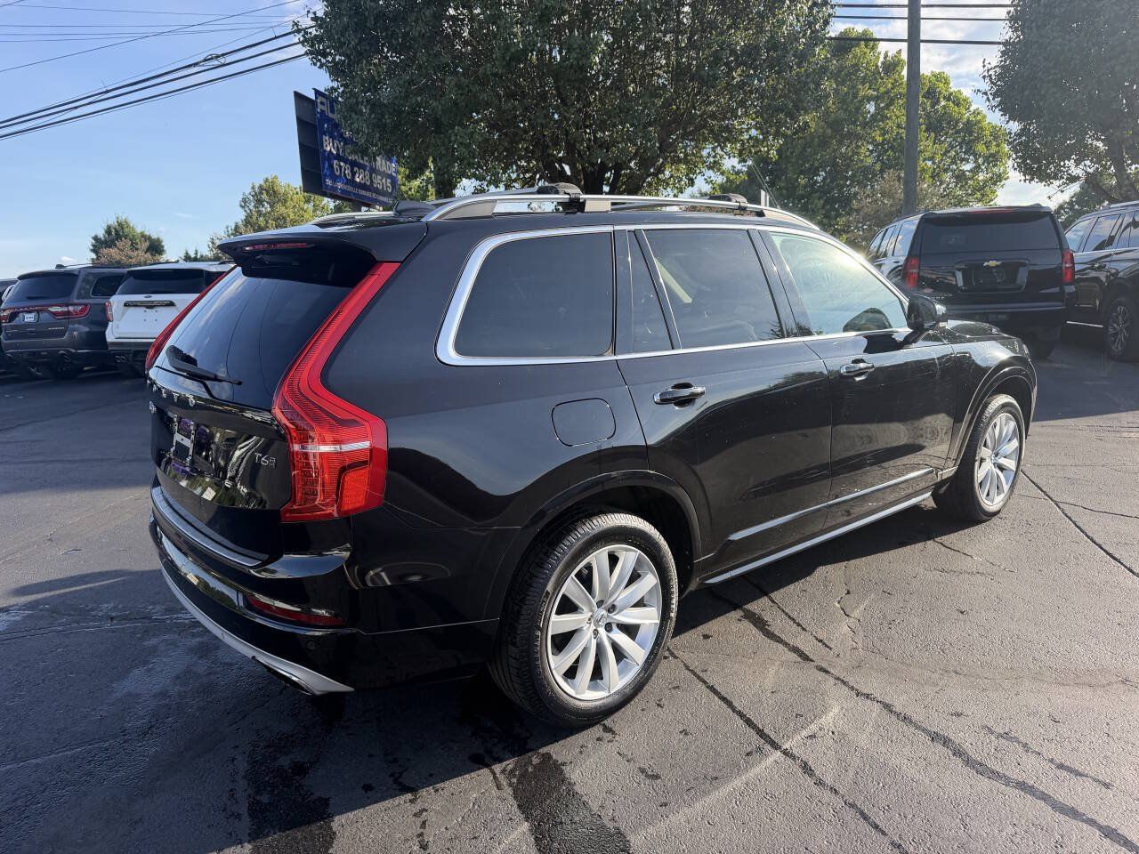 Used 2016 Volvo XC90 T6 Momentum w/ Momentum Plus Package AWD/4WD image 4