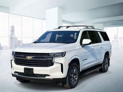 Used 2022 Chevrolet Suburban LT w/ Luxury Package