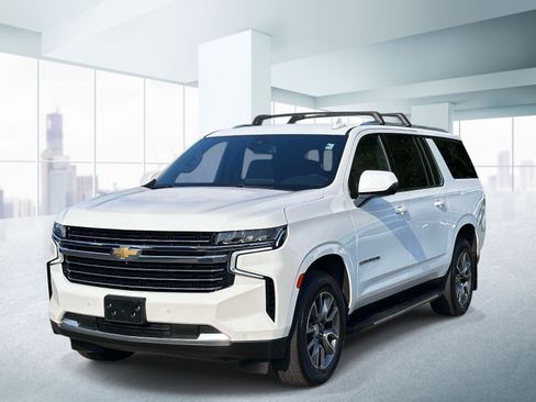 Used 2022 Chevrolet Suburban LT w/ Luxury Package AWD/4WD image 1