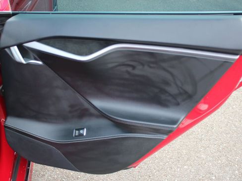 Used 2020 Tesla Model S Long Range Plus AWD/4WD image 22