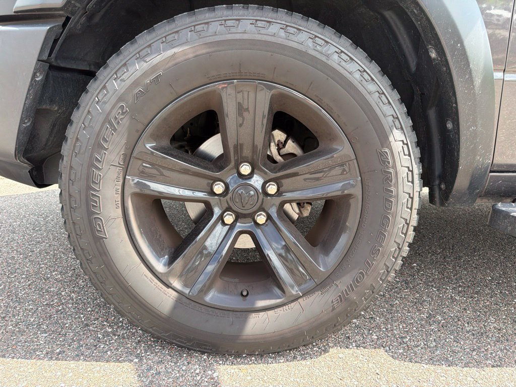 Used 2024 RAM 1500 Warlock AWD/4WD image 7