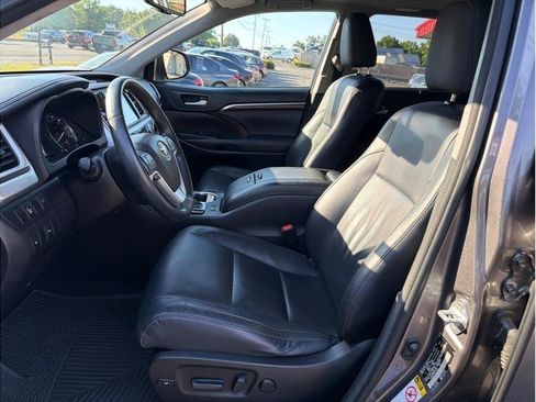 Used 2015 Toyota Highlander Limited AWD/4WD image 13