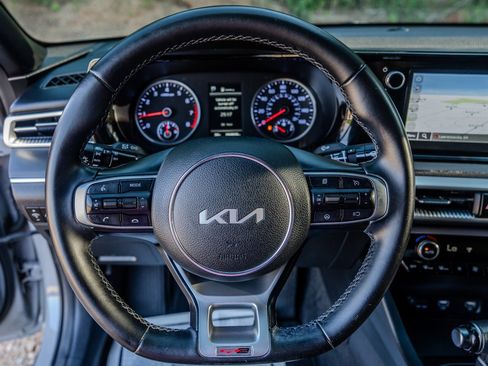 Used 2022 Kia K5 GT-Line FWD image 15