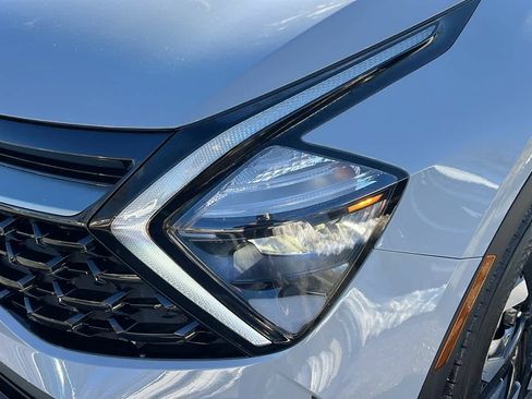 Used 2023 Kia Sportage X-Line image 7