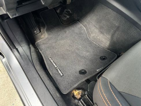 Used 2018 Subaru Crosstrek 2.0i Premium w/ Eyesight System image 15