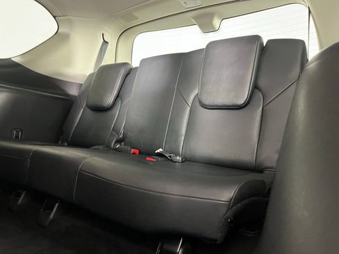 Used 2024 INFINITI QX80 Luxe image 25