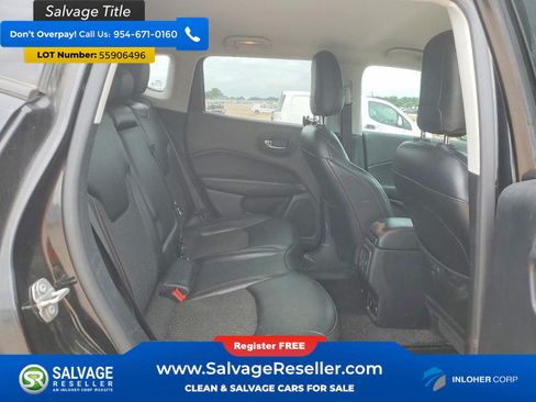 Used 2020 Jeep Compass Trailhawk AWD/4WD image 15