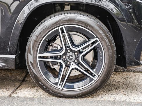 Certified 2024 Mercedes-Benz GLS 450 GLS 450 image 9