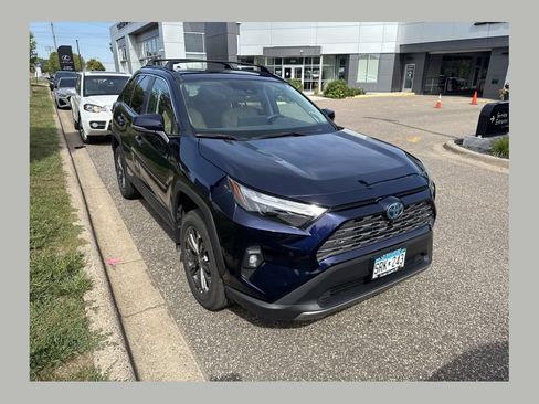 Used 2024 Toyota RAV4 Limited w/ Advanced Technology Package AWD/4WD image 1