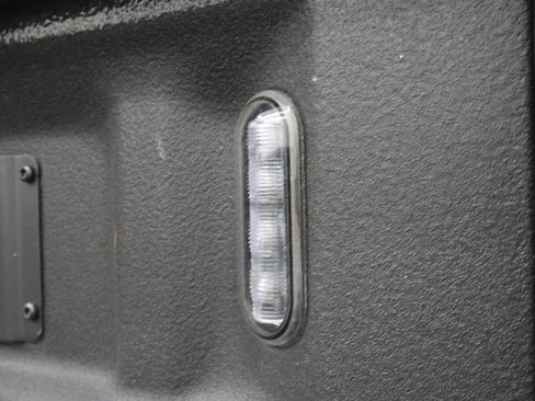 Used 2025 Ford F250 XLT w/ Black Appearance Package AWD/4WD image 32