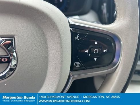 Used 2024 Volvo XC60 B5 Plus image 18