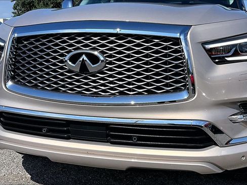 Used 2018 INFINITI QX80 4WD w/ Deluxe Technology Package image 40
