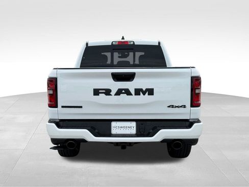 New 2026 RAM 1500 Big Horn AWD/4WD image 8