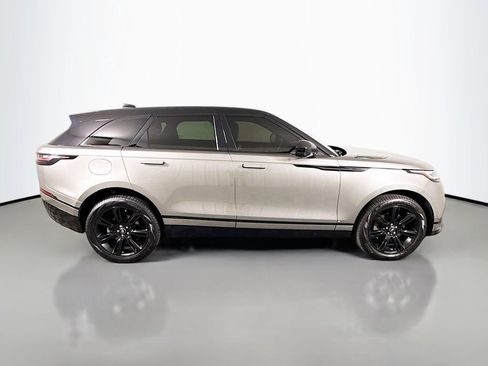 Used 2021 Land Rover Range Rover Velar R-Dynamic S image 8