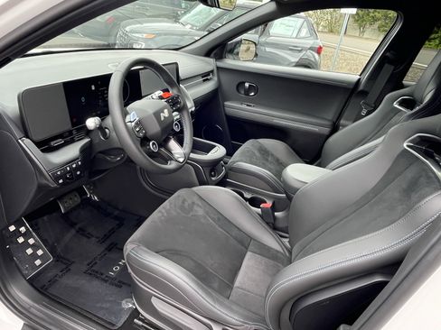 Used 2025 Hyundai Ioniq 5 N AWD/4WD image 9