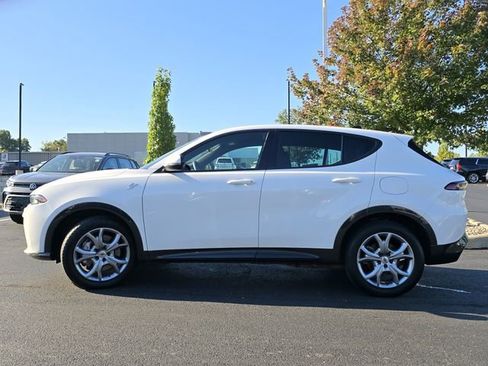 Used 2024 Dodge Hornet R/T image 22