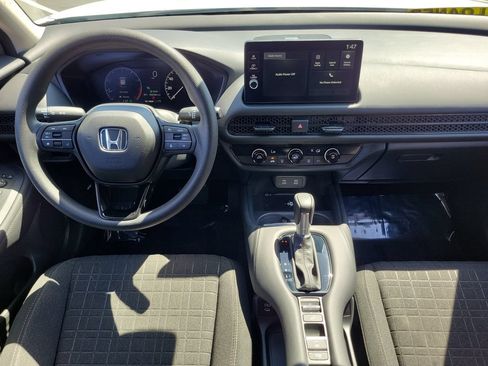 Certified 2027 Honda HR-V LX image 10