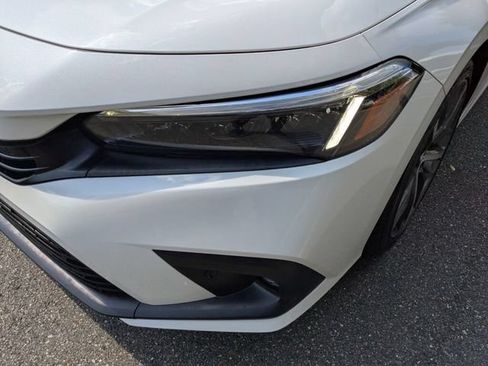 Certified 2024 Honda Civic Touring image 5
