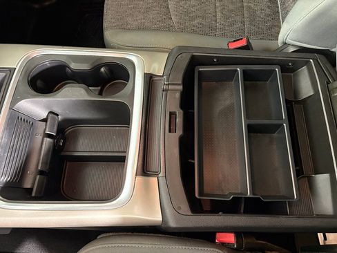 Used 2018 RAM 2500 Big Horn image 28