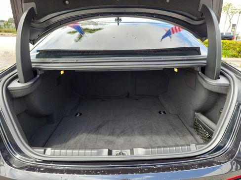 Used 2022 Maserati Ghibli Modena image 10