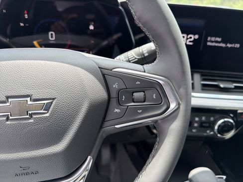 New 2026 Chevrolet Trax LT FWD image 25