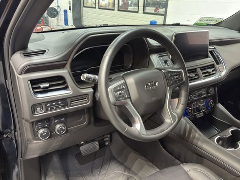 Used 2024 Chevrolet Tahoe Z71 image 18
