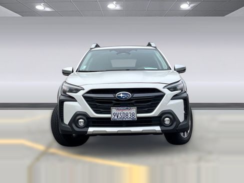 Used 2025 Subaru Outback Touring XT image 4