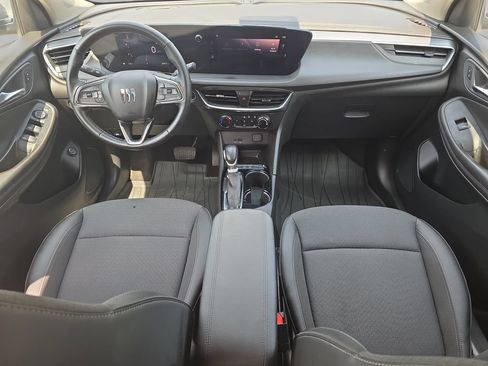 Certified 2024 Buick Encore GX Preferred w/ Comfort Package FWD image 11