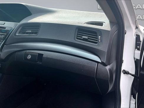 Used 2014 Acura ILX w/ Technology Package FWD image 14
