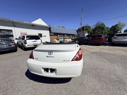 Used 2006 Toyota Solara SLE FWD image 38
