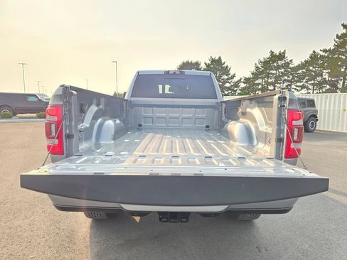 Used 2023 RAM 2500 Limited w/ Towing Technology Group AWD/4WD image 35