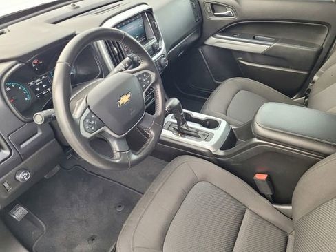 Used 2021 Chevrolet Colorado LT w/ Safety Package image 10