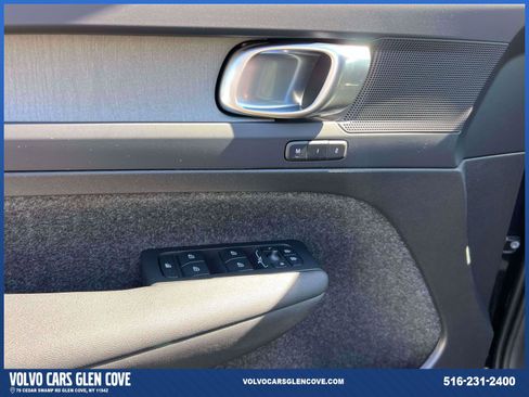 Certified 2025 Volvo XC40 B5 Plus w/ Climate Package image 16