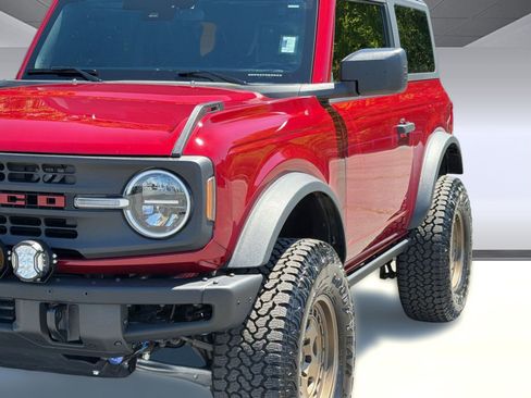 Certified 2025 Ford Bronco 2-Door w/ Sasquatch Package AWD/4WD image 18