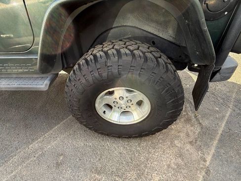 Used 2002 Jeep Wrangler Sahara AWD/4WD image 27