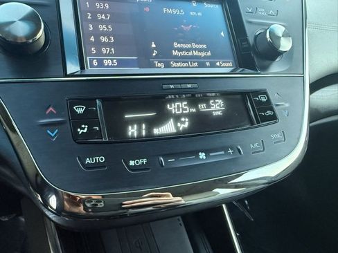 Used 2018 Toyota Avalon XLE Premium w/ All Weather Liner Package image 24