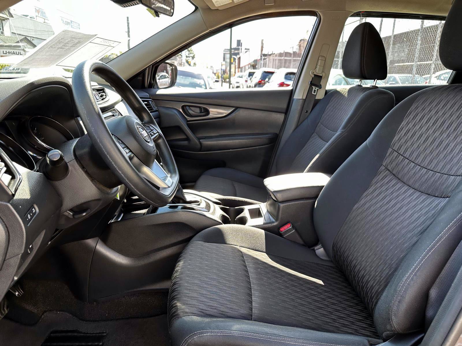 Used 2019 Nissan Rogue S AWD/4WD image 15