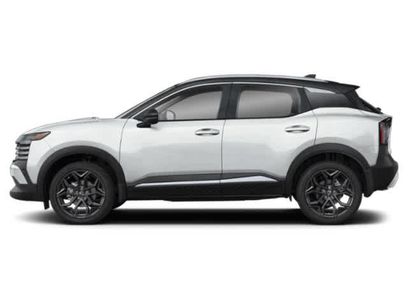 New 2026 Nissan Kicks SR w/ Cold Weather Package