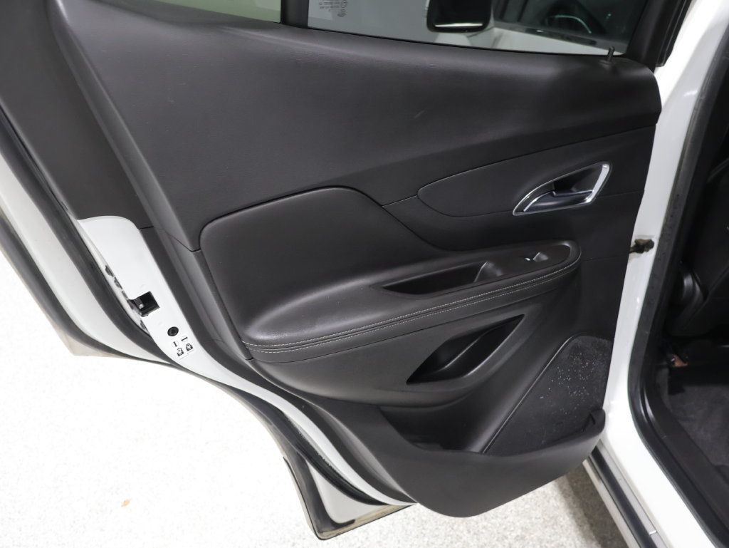 Used 2016 Buick Encore Sport Touring AWD/4WD image 19
