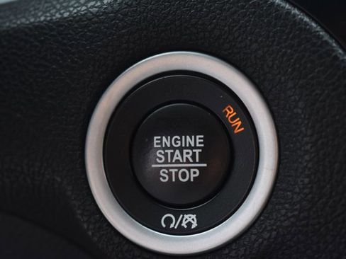 Used 2021 Chrysler 300 S RWD image 28