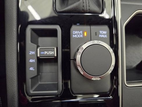New 2026 Toyota Tundra Limited AWD/4WD image 80