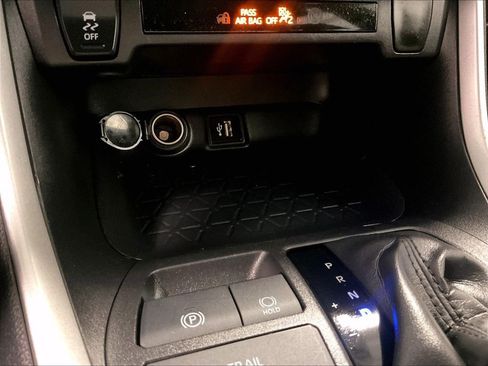 Certified 2025 Toyota RAV4 XLE AWD/4WD image 26
