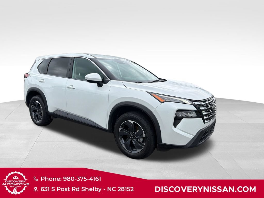 Certified 2024 Nissan Rogue SV FWD image 4