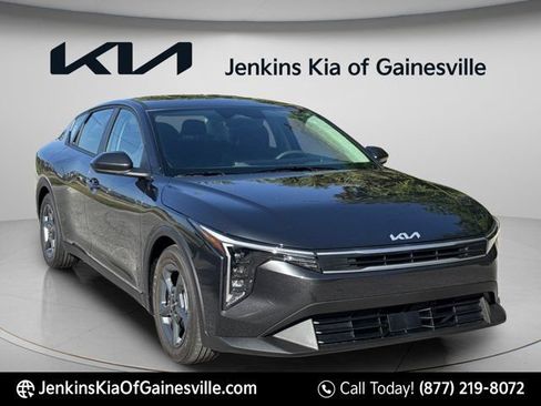 New 2026 Kia K4 FWD image 1