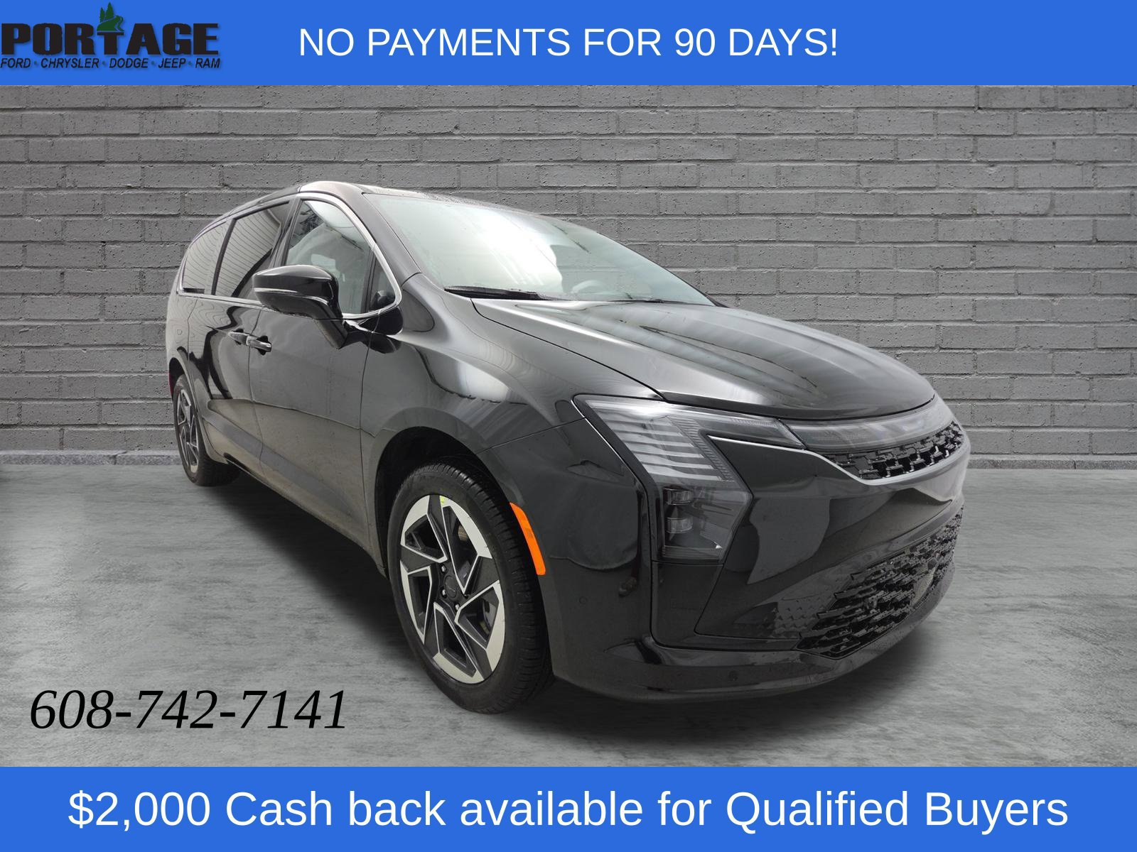 New 2027 Chrysler Pacifica Limited w/ Family Tech Group AWD/4WD image 1